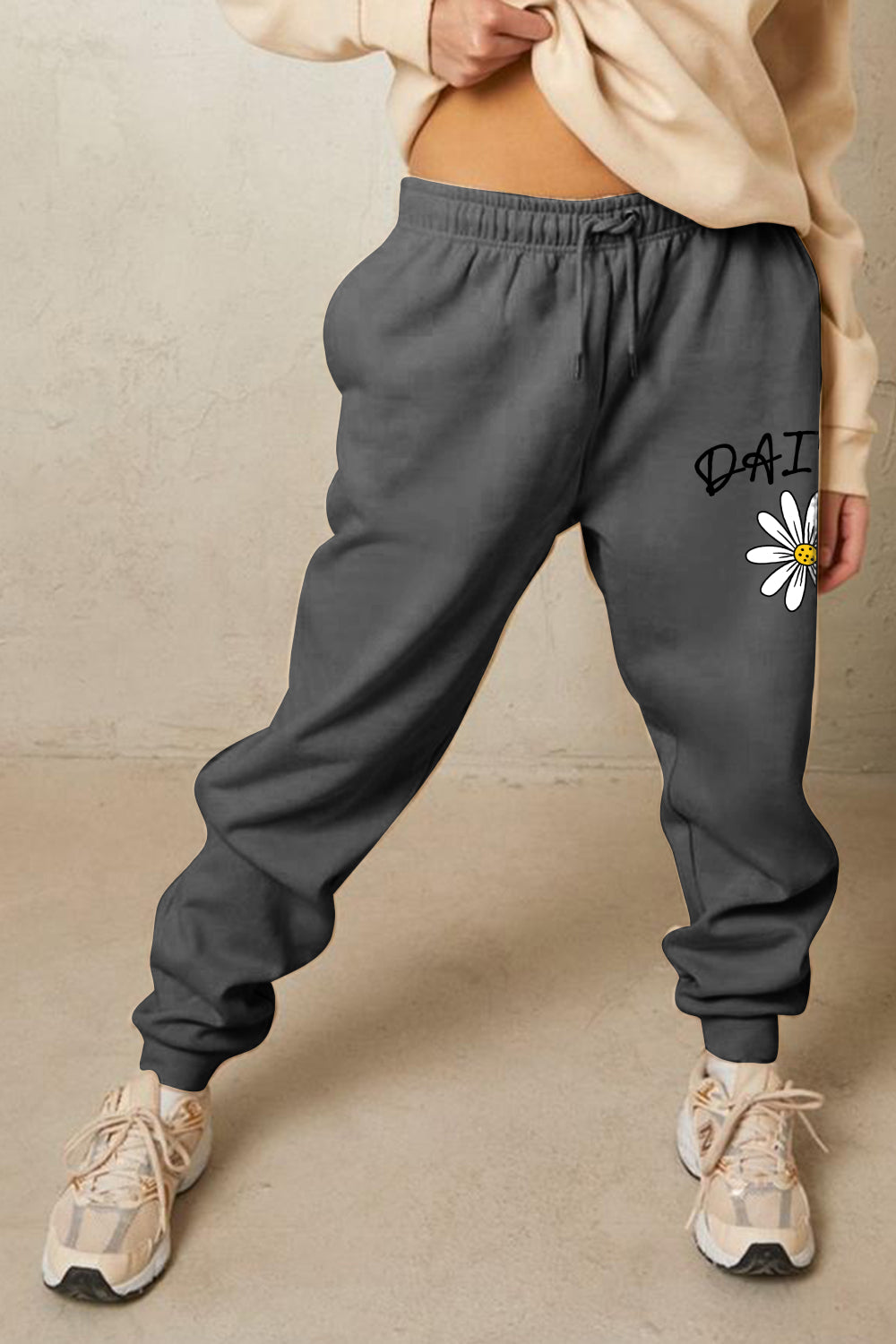 Drawstring DAISY Graphic Long Sweatpants - Drazelle Store