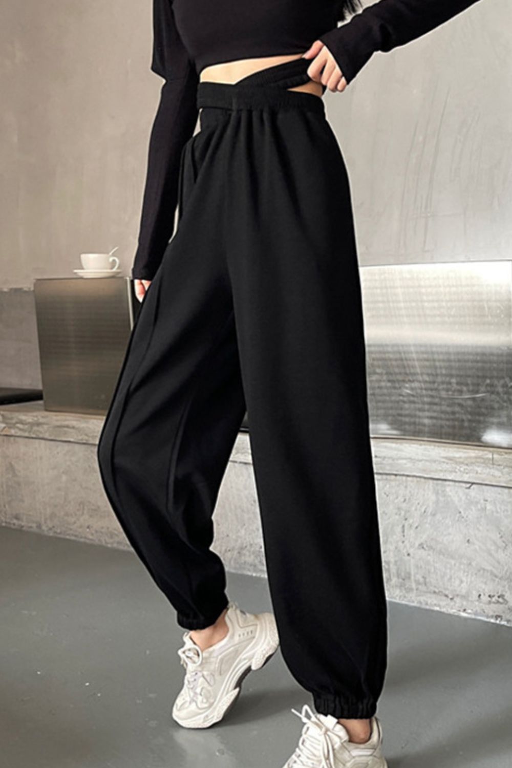 Crisscross Long Sweatpants - Drazelle Store