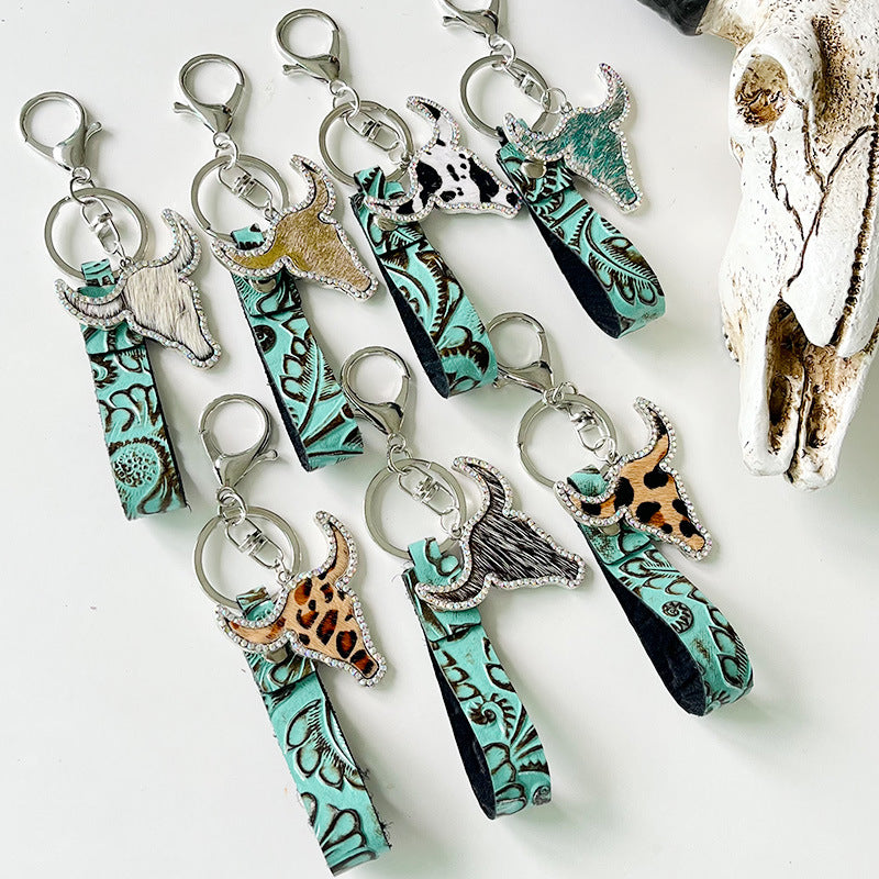 Rhinestone Bull Keychain - Drazelle Store