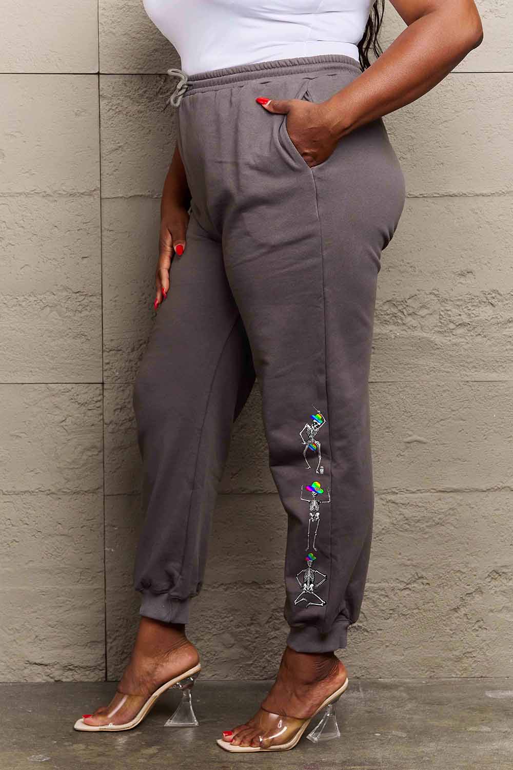 Simply Love Full Size SKELETON Graphic Sweatpants - Drazelle Store