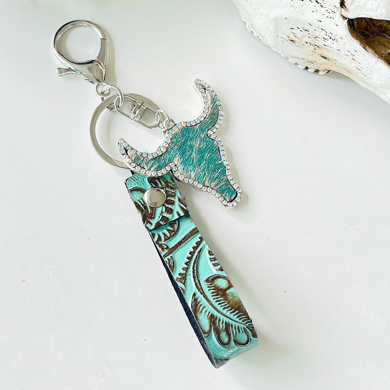 Rhinestone Bull Keychain - Drazelle Store