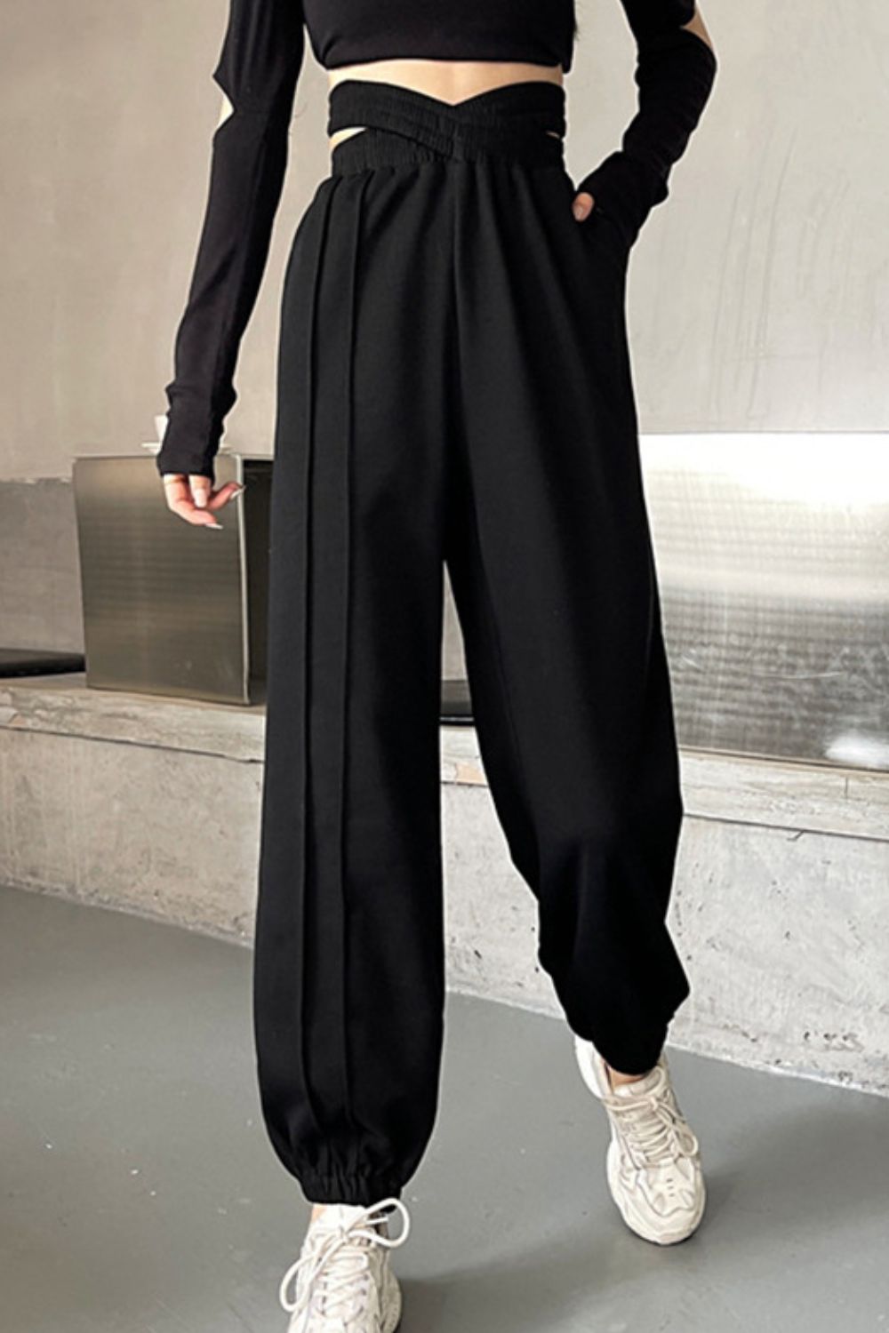 Crisscross Long Sweatpants - Drazelle Store