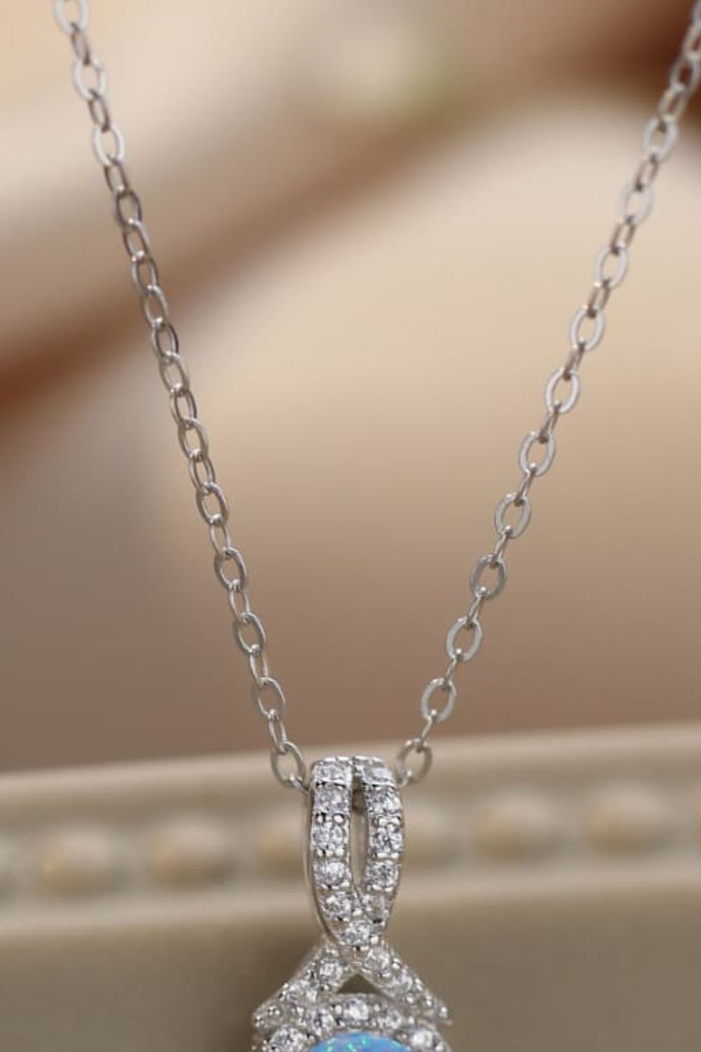 Feeling My Best Opal Pendant Necklace - Drazelle Store