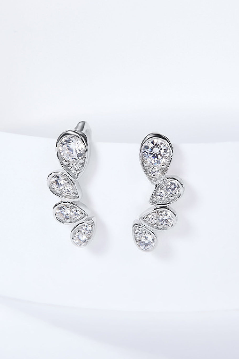 Pear Shape Moissanite Earrings - Drazelle Store