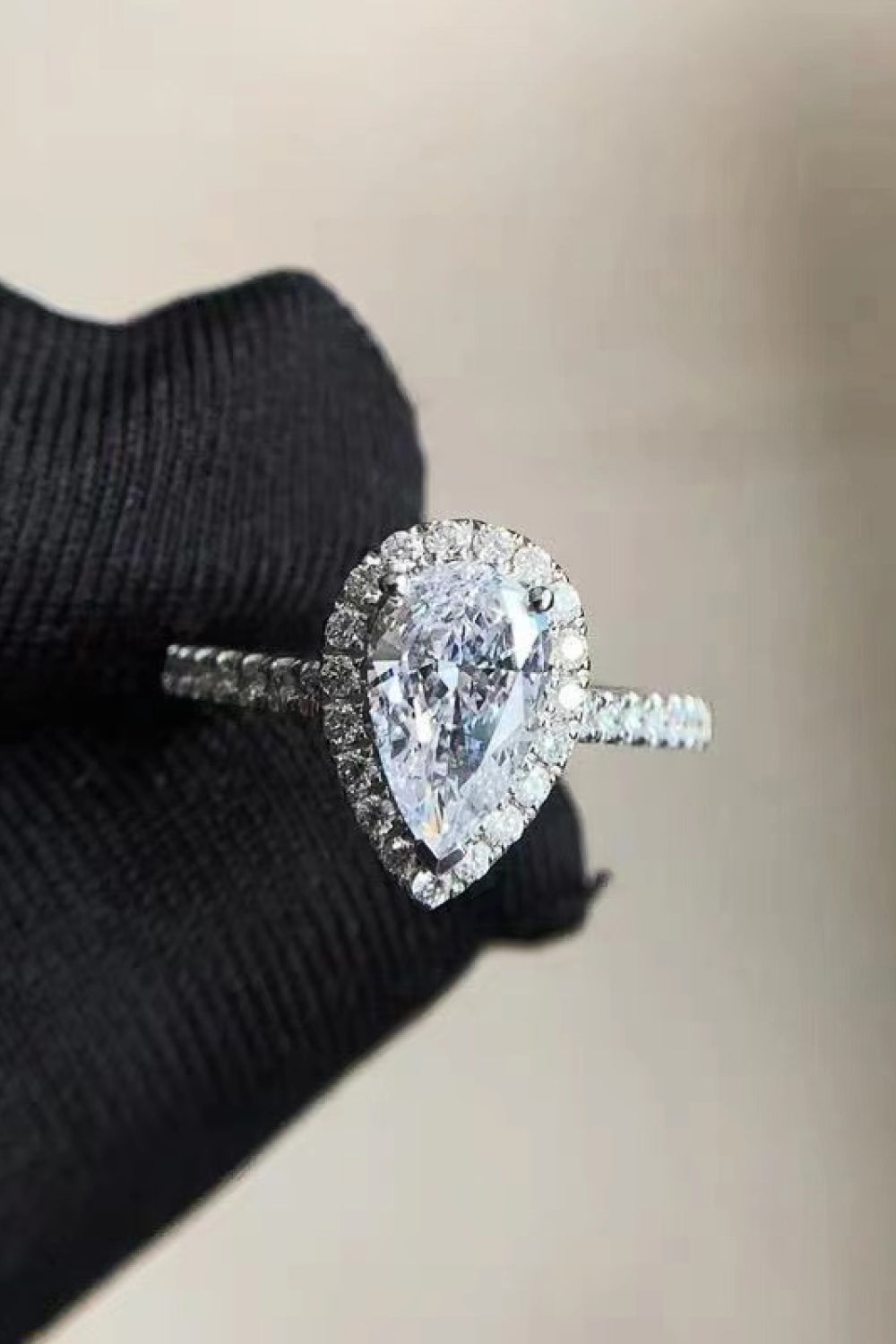 2 Carat Moissanite Teardrop Cluster Ring - Drazelle Store