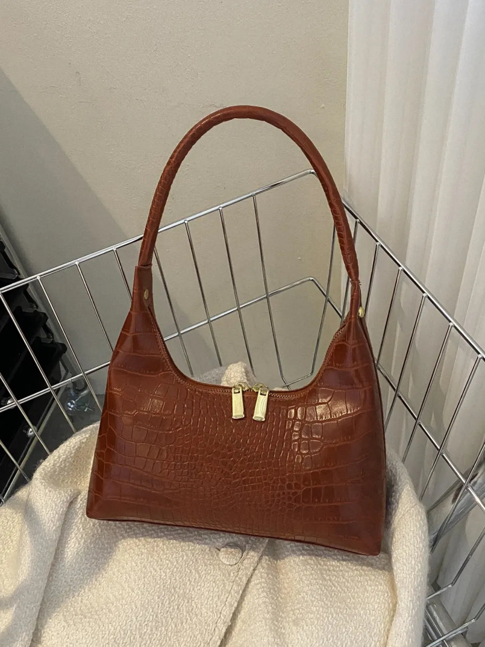 Crocodile Grain Shoulder Bag -Drazelle Store