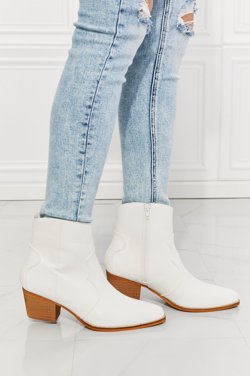 MMShoes Water power Town Faux Leather Western Ankle Boots in White - Drazelle Store