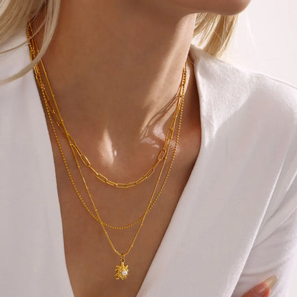 18K Gold-Plated Shell Pearl Necklace - Drazelle Store
