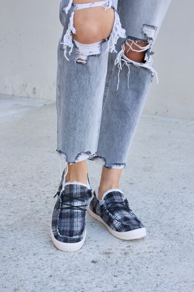 Forever Link Plaid Plush Flat Sneakers - Drazelle Store