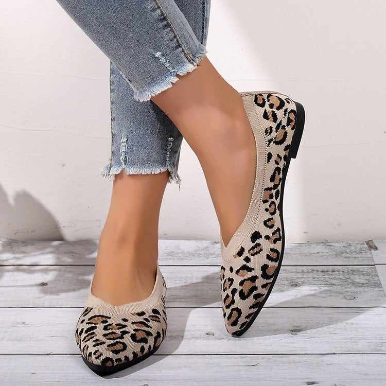 Pointed Toe Shallow Mouth Leopard Print Flat Pumps Slip-On Pumps - Drazelle Store