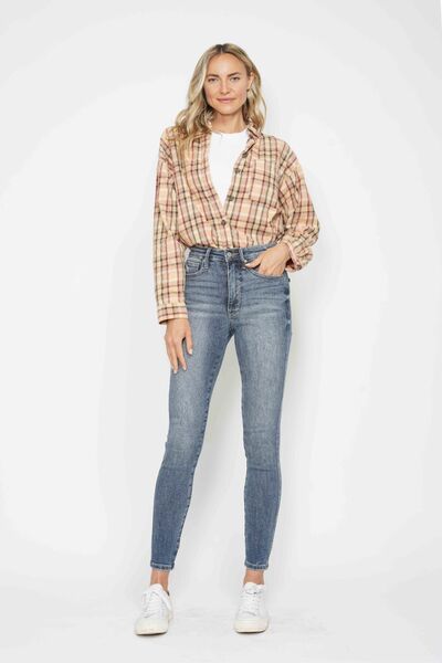 Judy Blue Contrast Wash Skinny Jeans - Drazelle Store