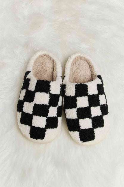 Melody Checkered Print Plush Slide Slippers - Drazelle Store