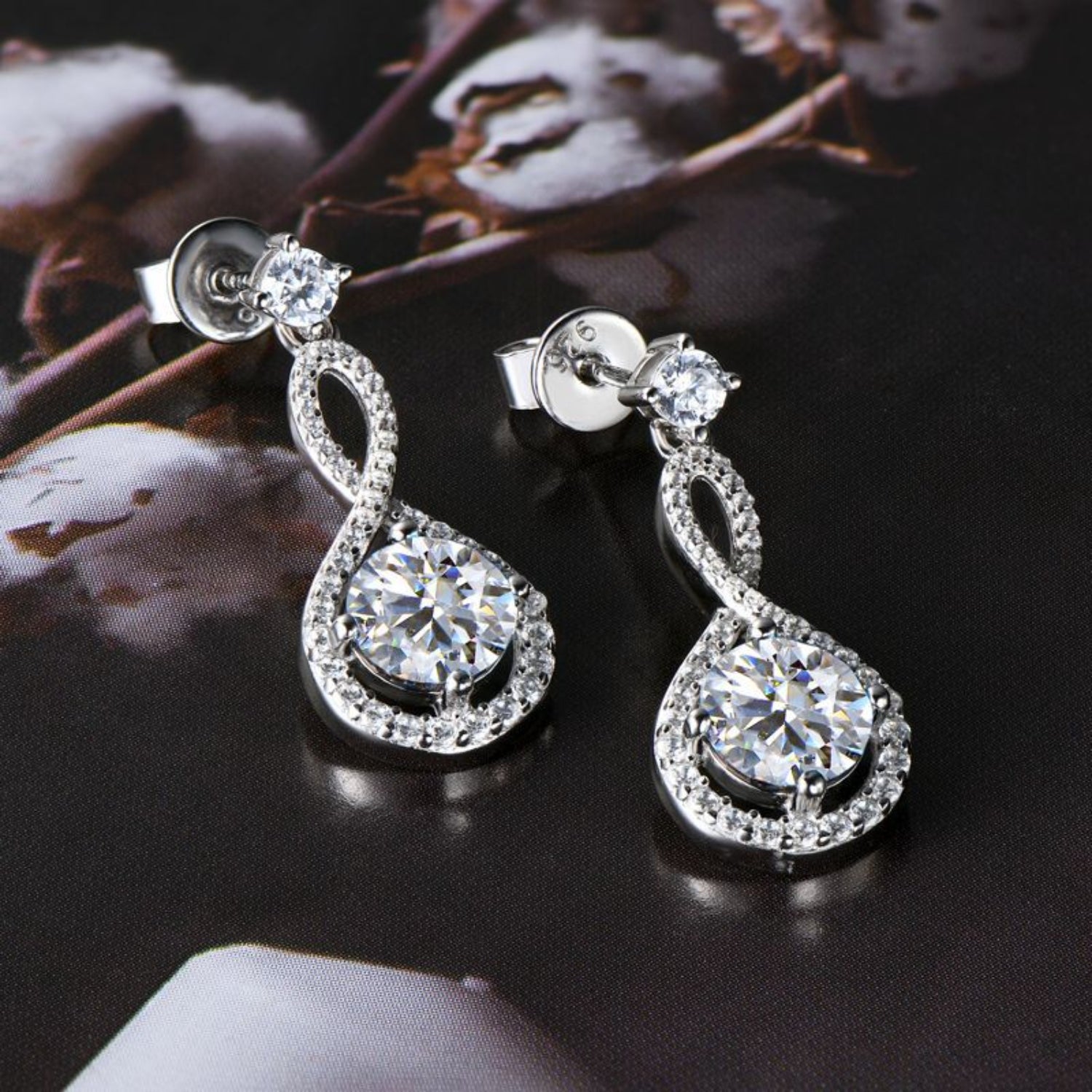 1.2 Carat 925 Sterling Silver Moissanite Flower Earrings - Drazelle Store 