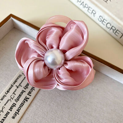 Flower Acrylic Hair Claw Clip - Drazelle Store