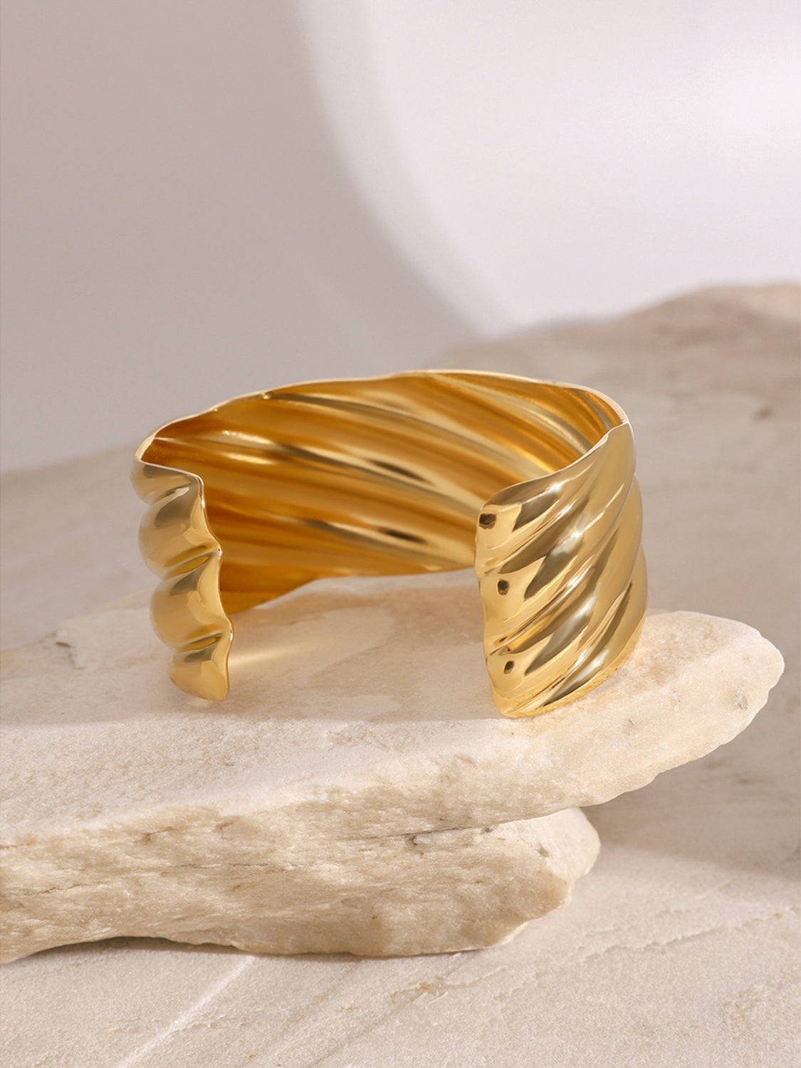 Gold-Plated Stainless Steel Open Ring - Drazelle Store