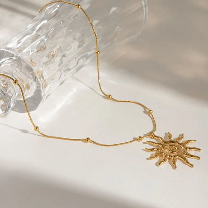 18K Gold-Plated Sun Pendant Necklace - Drazelle Store