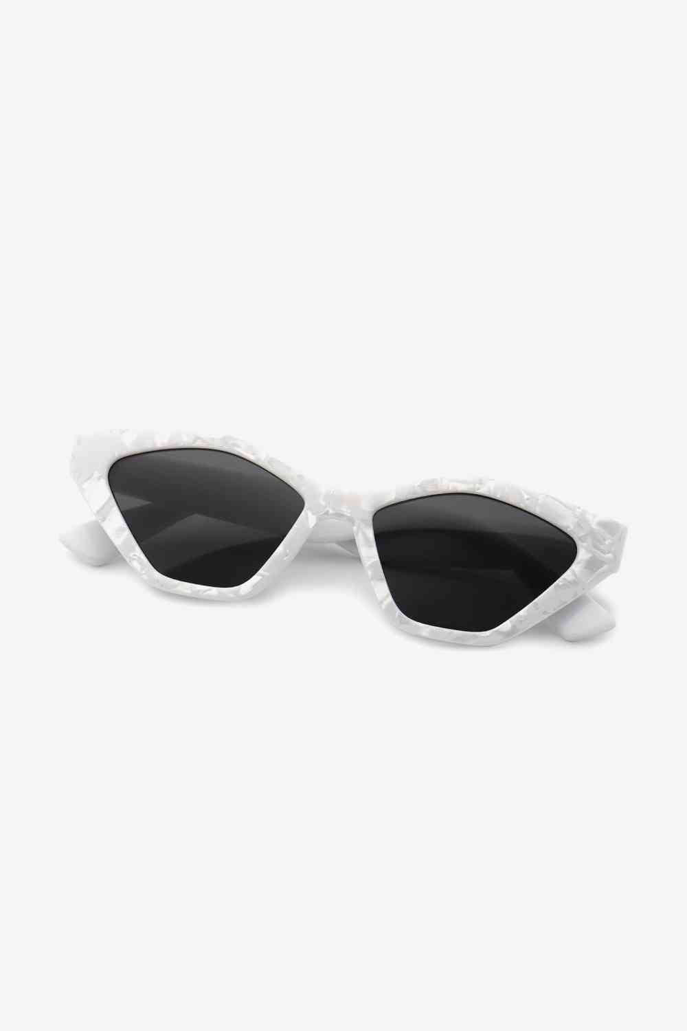 Cat Eye Polycarbonate Sunglasses - Drazelle Store