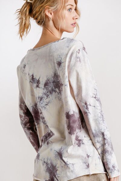 Umgee Full Size Tie Dye Front Gathered Detail Round Neck Long Sleeve T-Shirt Plus Size - Drazelle Store