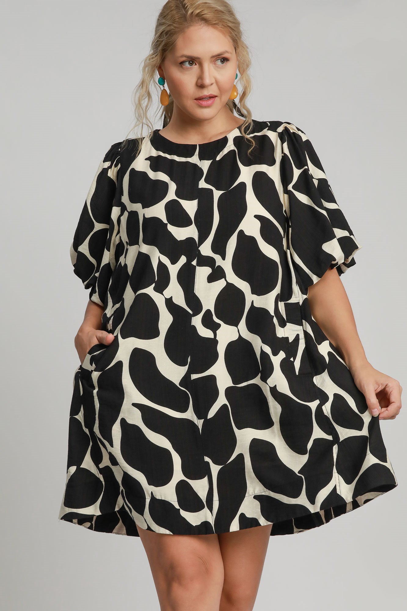 Two Tone Abstract Print Puff Sleeve Dress - Drazelle Store