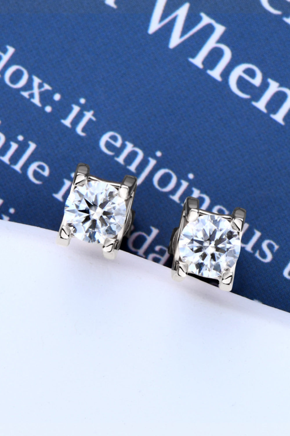 Moissanite 925 Sterling Silver Stud Earrings - Drazelle Store