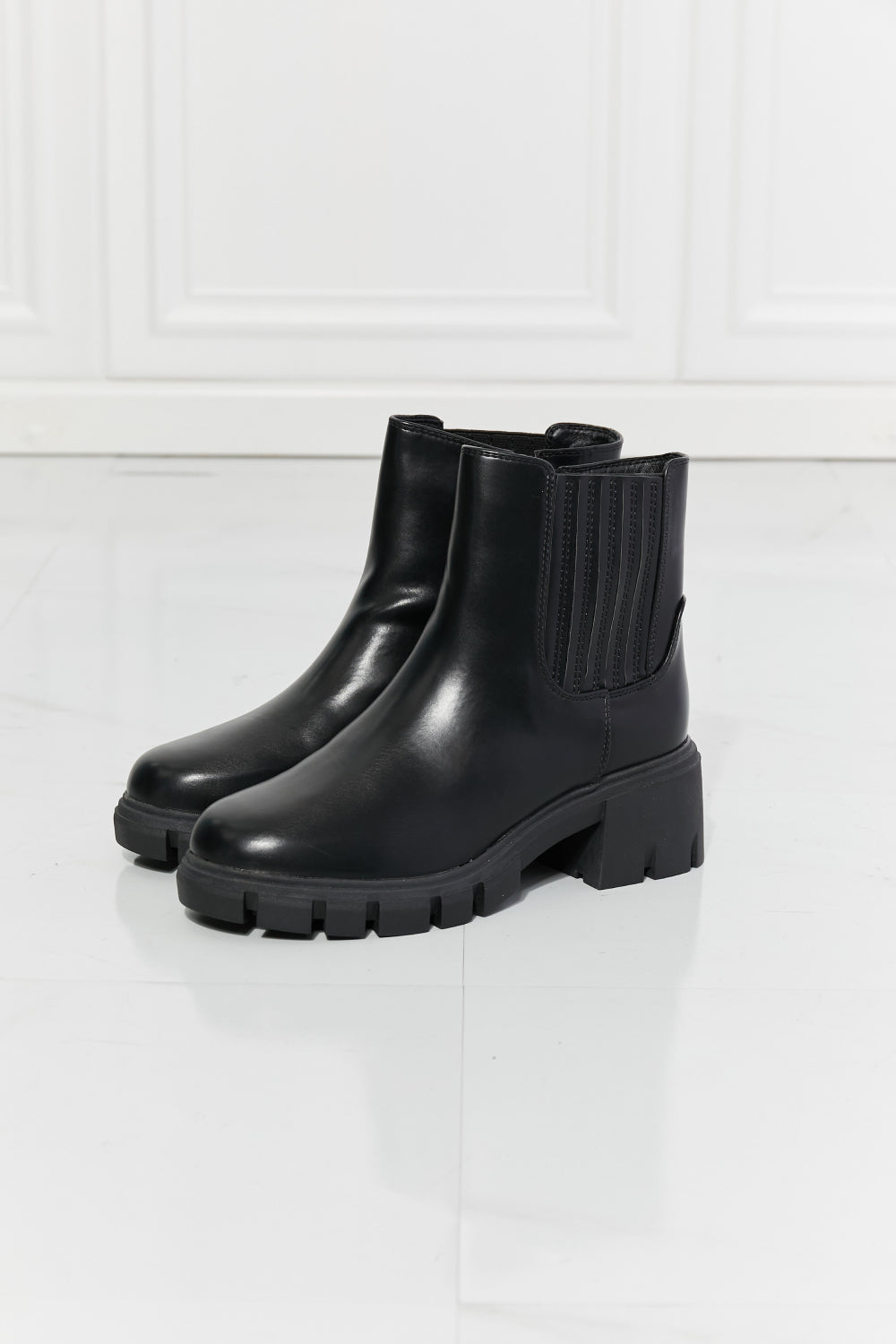 M Shoes What It Takes Lug Sole Chelsea Boots in Black - Drazelle Store