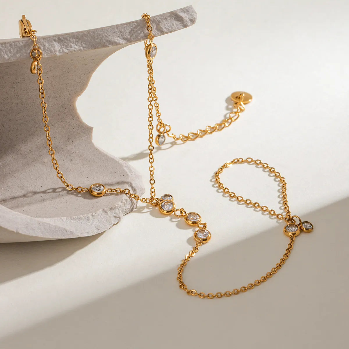 18K Gold-Plated Inlaid Rhinestone Chain Bracelet - Drazelle Store