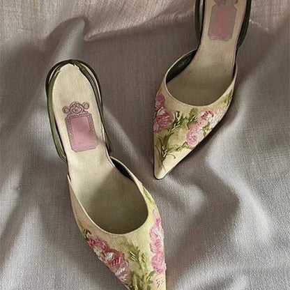 Vintage Pointed Embroidered High Heels - Drazelle Store