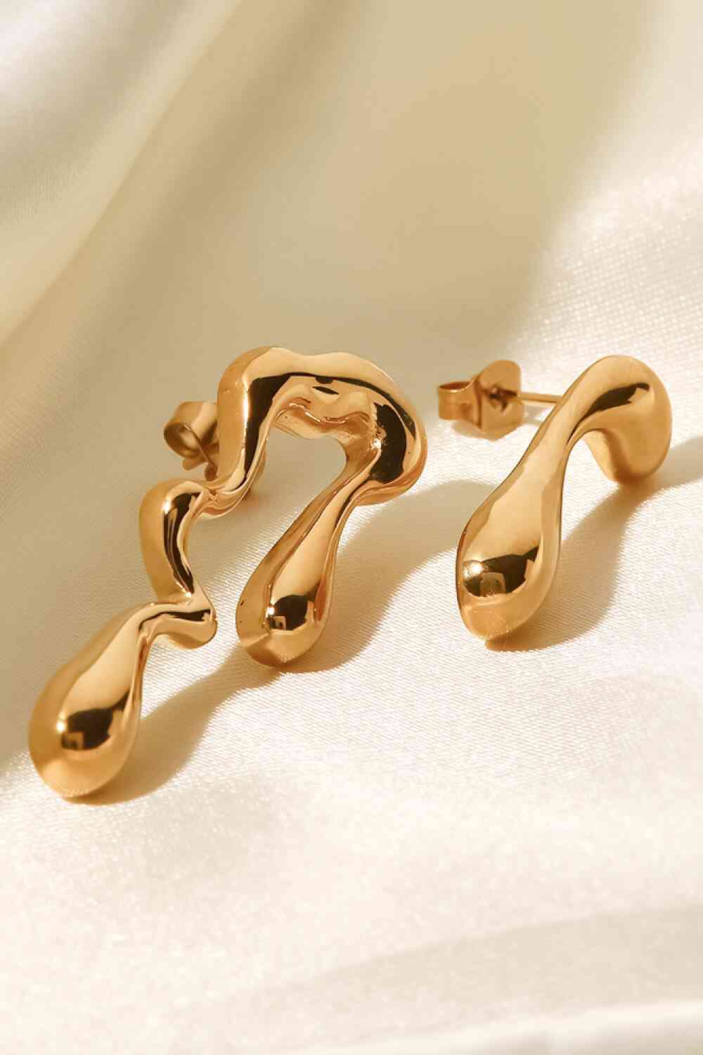 18K Gold Plated Geometric Mismatched Earrings - Drazelle Store