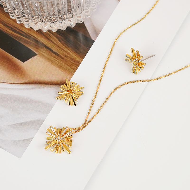 Starburst Gold-Plated Earrings and Necklace Set - Drazelle Store