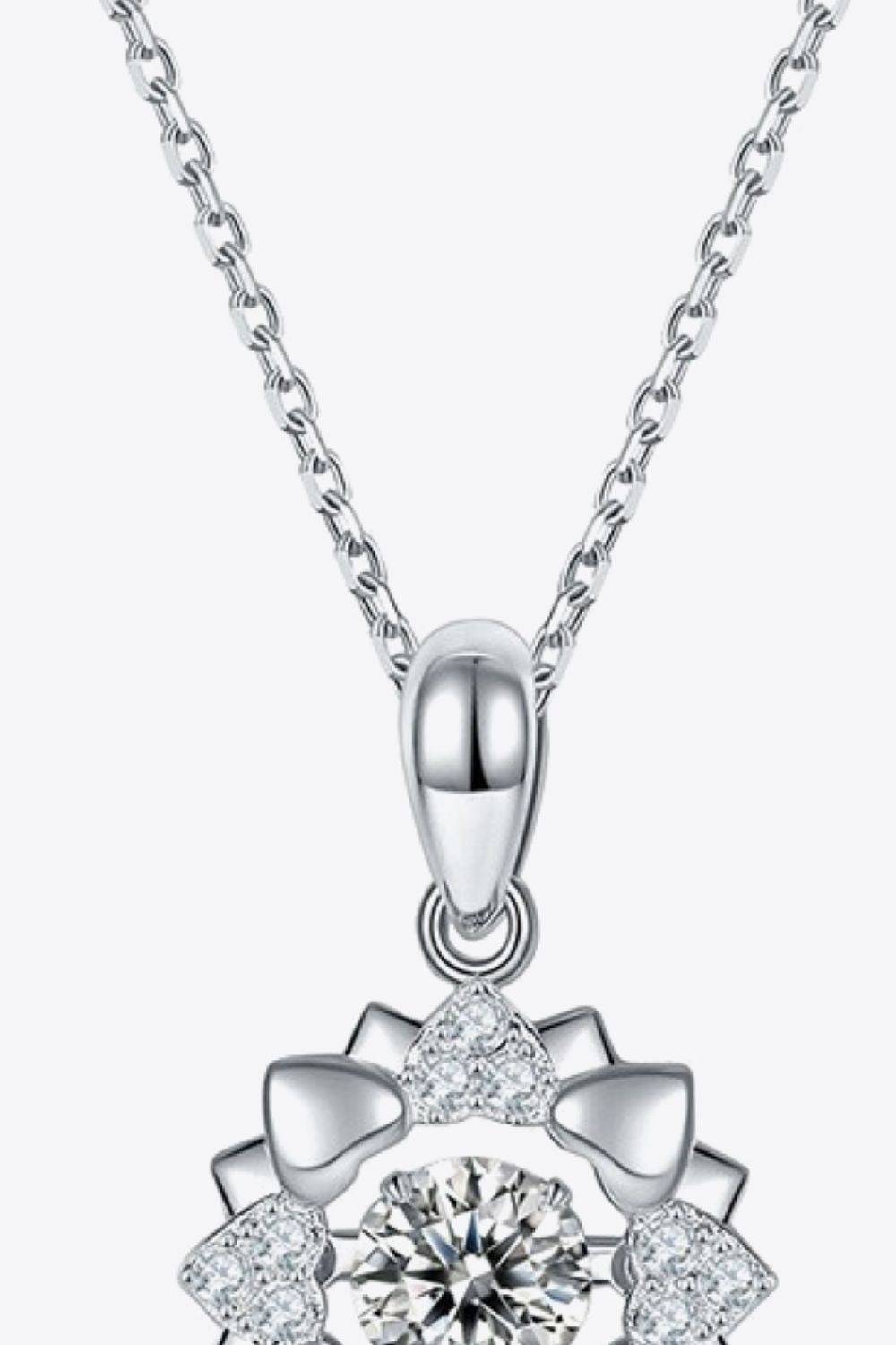 Moissanite Flower Shape Pendant Necklace - Drazelle Store