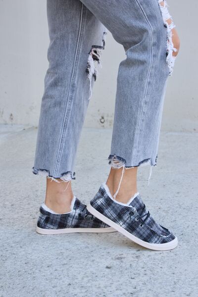 Forever Link Plaid Plush Flat Sneakers - Drazelle Store