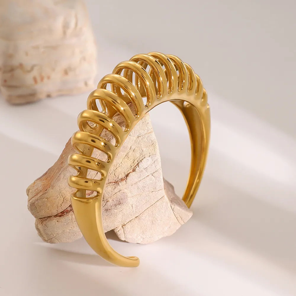 18K Gold-Plated Stainless Steel Cutout Bracelet - Drazelle Store