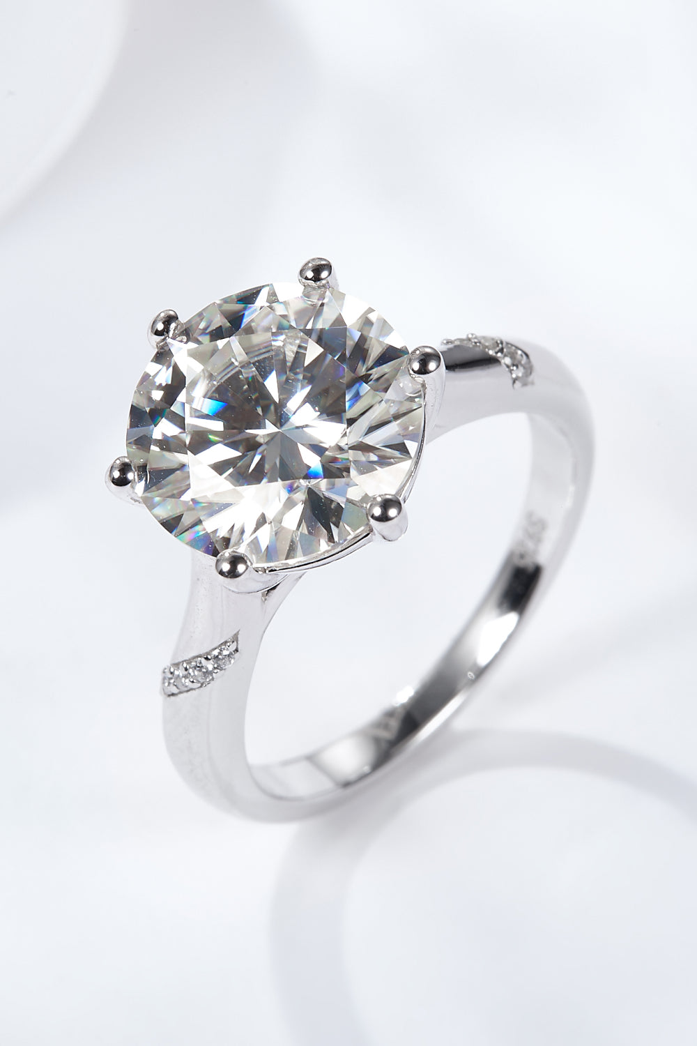 5 Carat  Moissanite Solitaire Ring - Drazelle Store