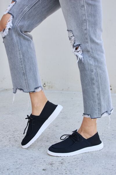 Forever Link Flat Round Toe Lace-Up Sneakers - Drazelle Store