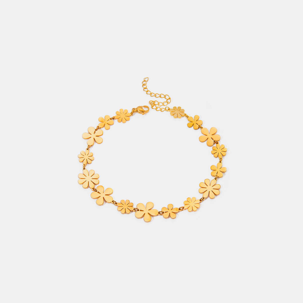 Gold-Plated Flower Bracelet - Drazelle Sore