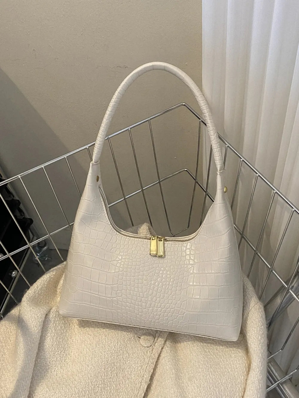 Crocodile Grain Shoulder Bag -Drazelle Store