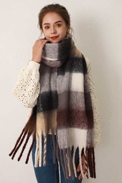 Thermal Fringe Contrast Plaid Scarf - Drazelle Store