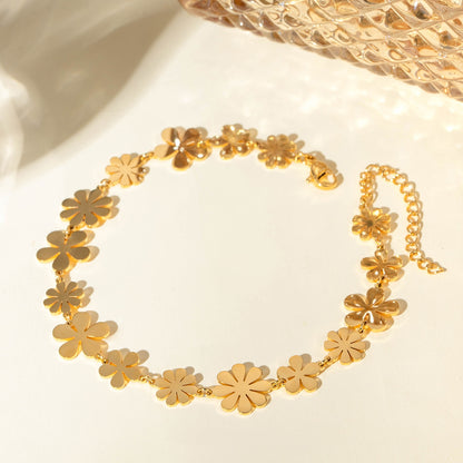 Gold-Plated Flower Bracelet - Drazelle Sore