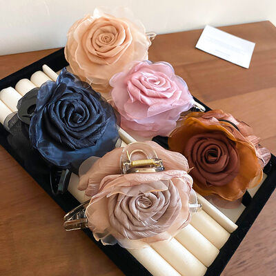 Flower Acrylic Hair Claw Clip - Drazelle Store