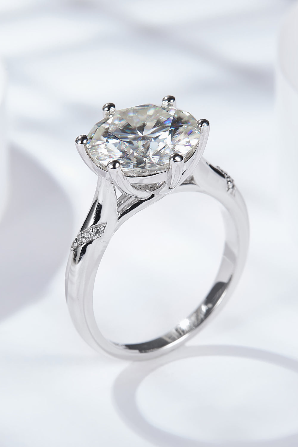 5 Carat  Moissanite Solitaire Ring - Drazelle Store