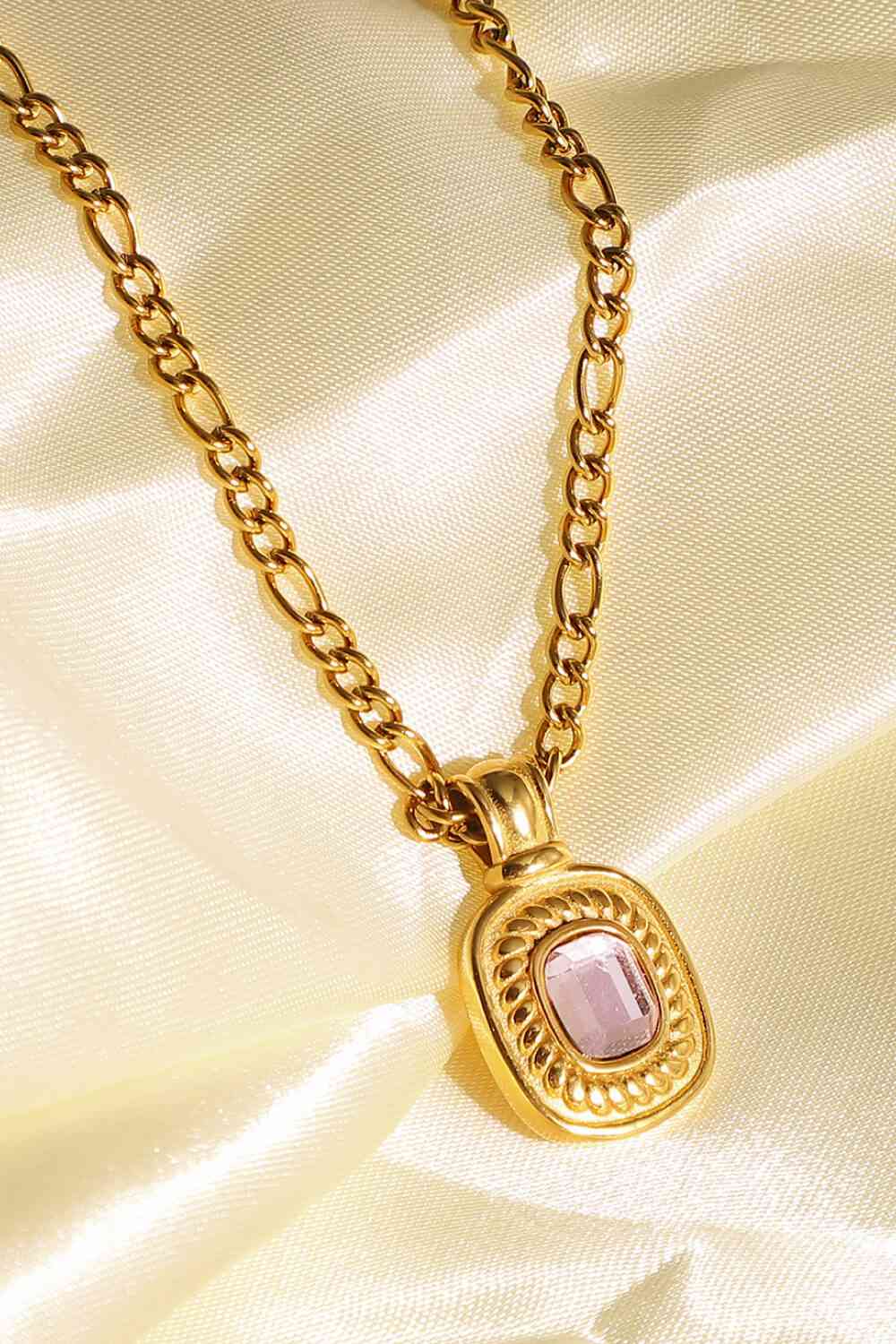 18K Gold Plated Inlaid Rhinestone Pendant Necklace - Drazelle Store