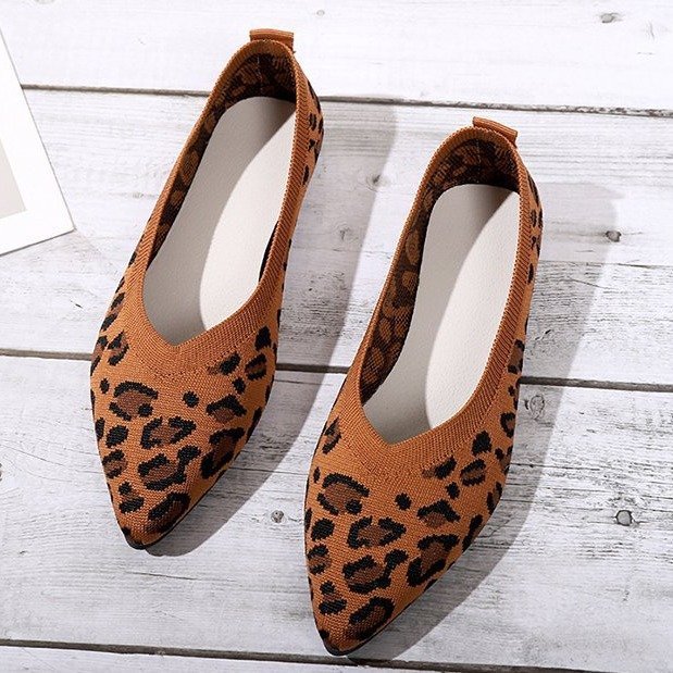 Pointed Toe Shallow Mouth Leopard Print Flat Pumps Slip-On Pumps - Drazelle Store