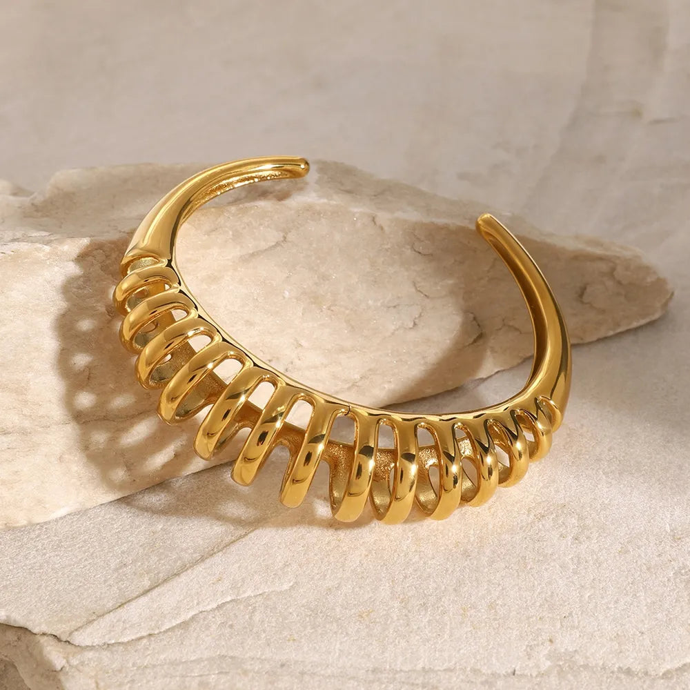 18K Gold-Plated Stainless Steel Cutout Bracelet - Drazelle Store