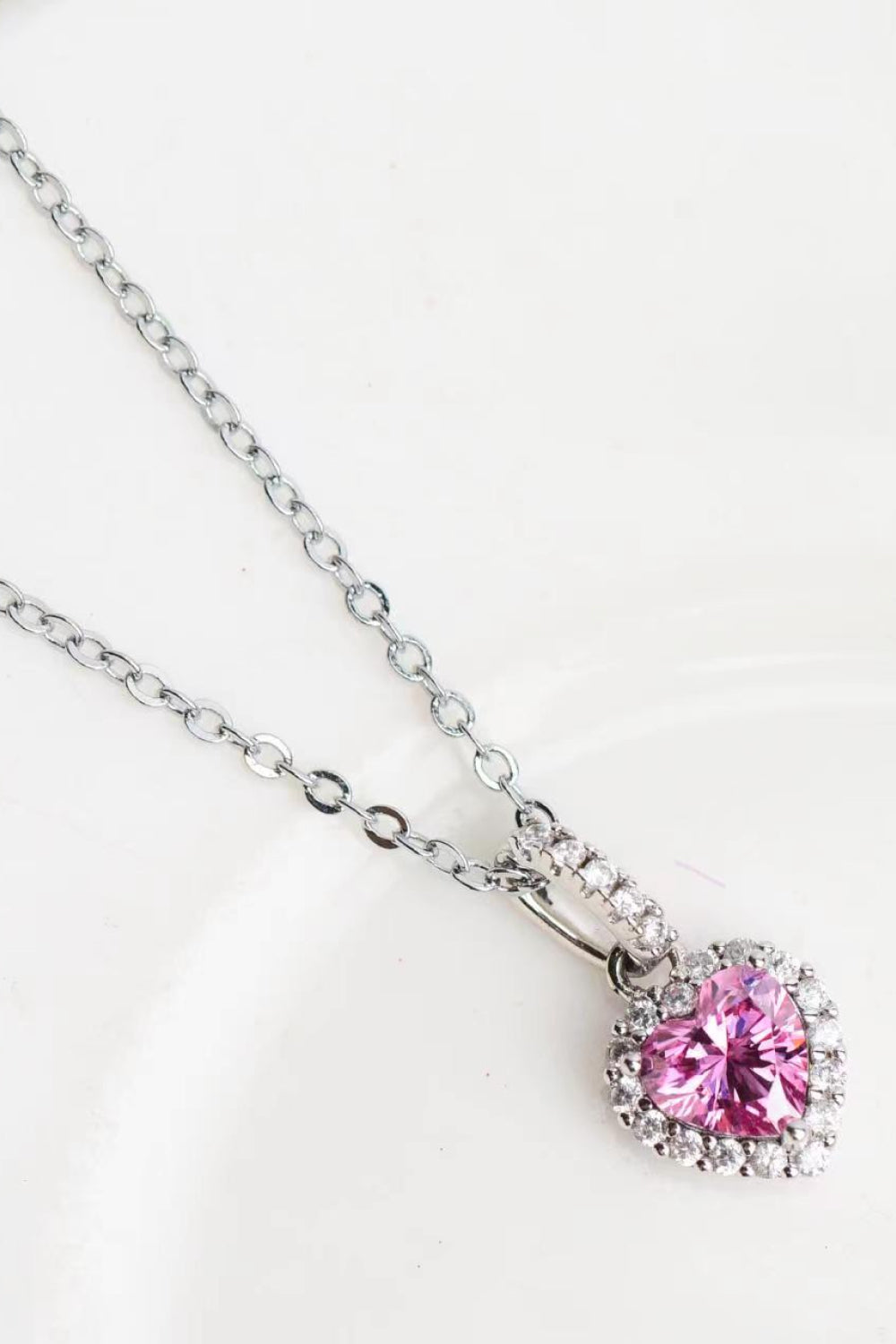 1 Carat Moissanite Heart Pendant Necklace - Drazelle Store