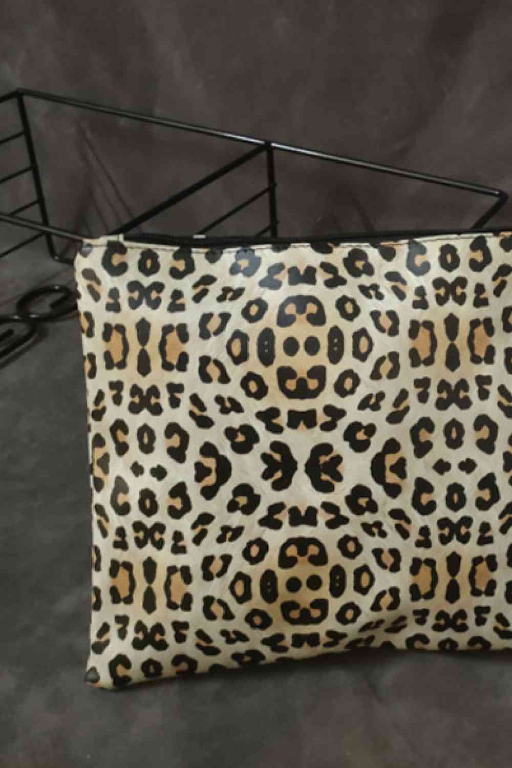 Leopard PU Leather Clutch - Drazelle Store