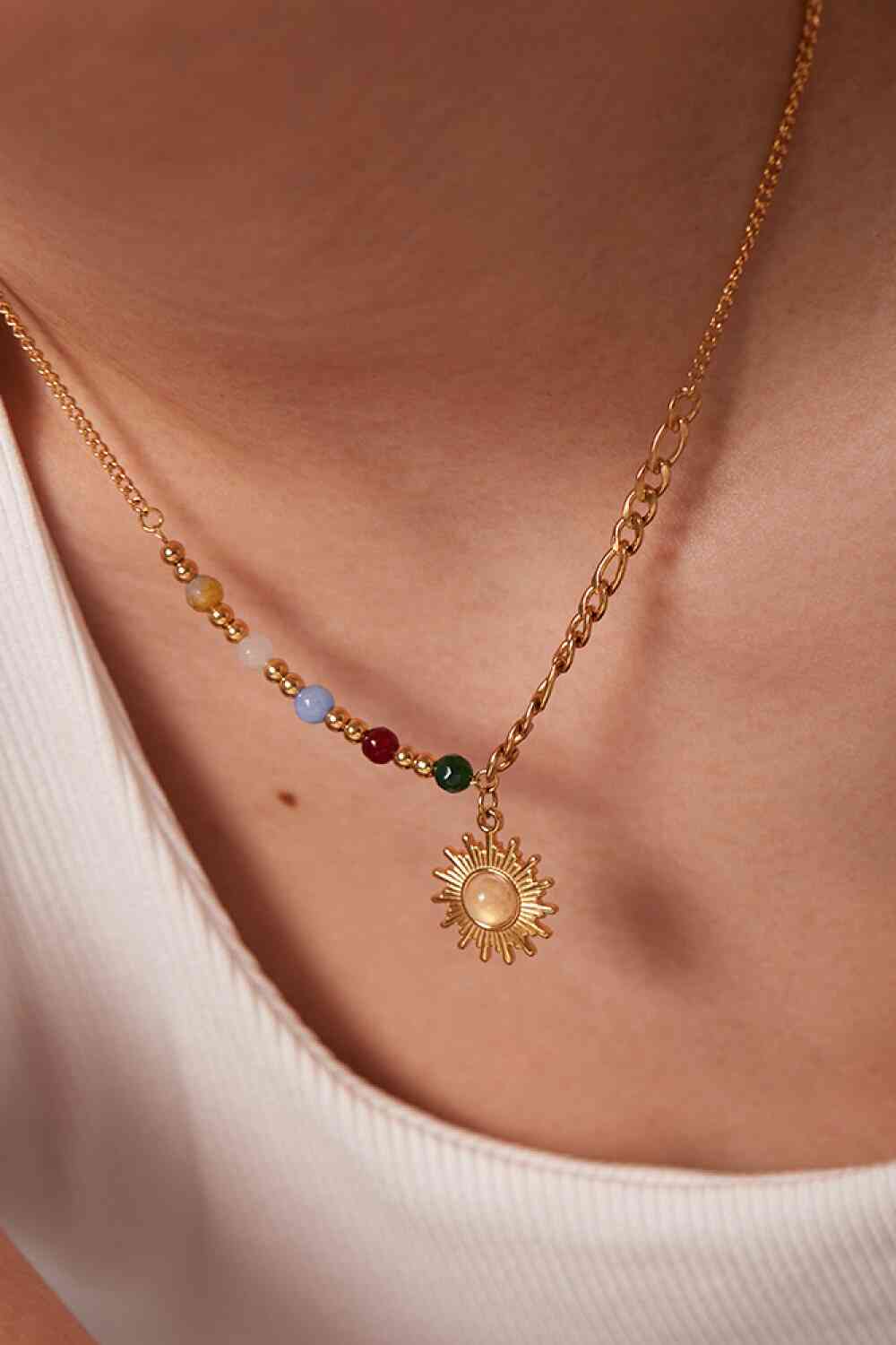 Opal Sun Shape Pendant Necklace - Drazelle Store