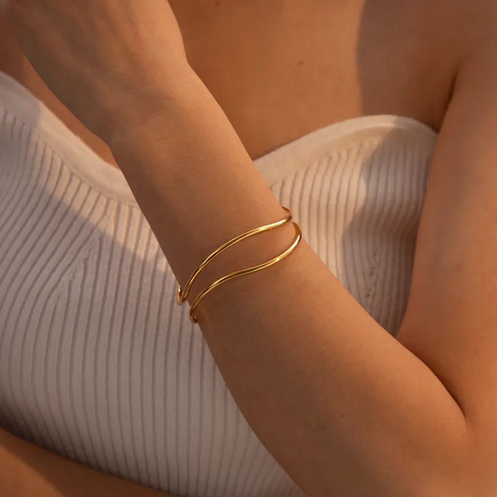 Minimalist Stainless Steel Cuff Bracelet - Drazelle Store